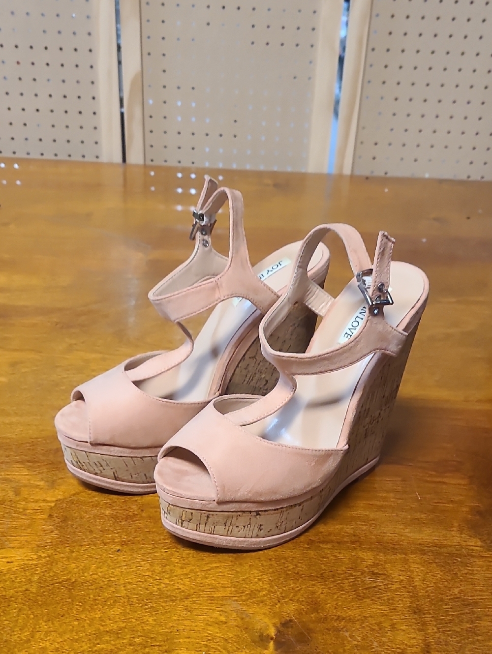 NWOT Women’s Pink Suede Wedge Sandals with Ankle Strap